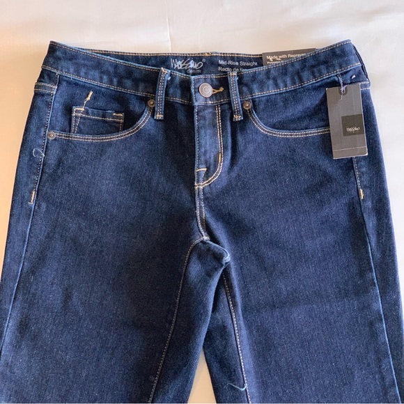 Mossimo Mid-Rise Straight, Súper Stretch Size 00 24/Waist - Picture 2 of 8